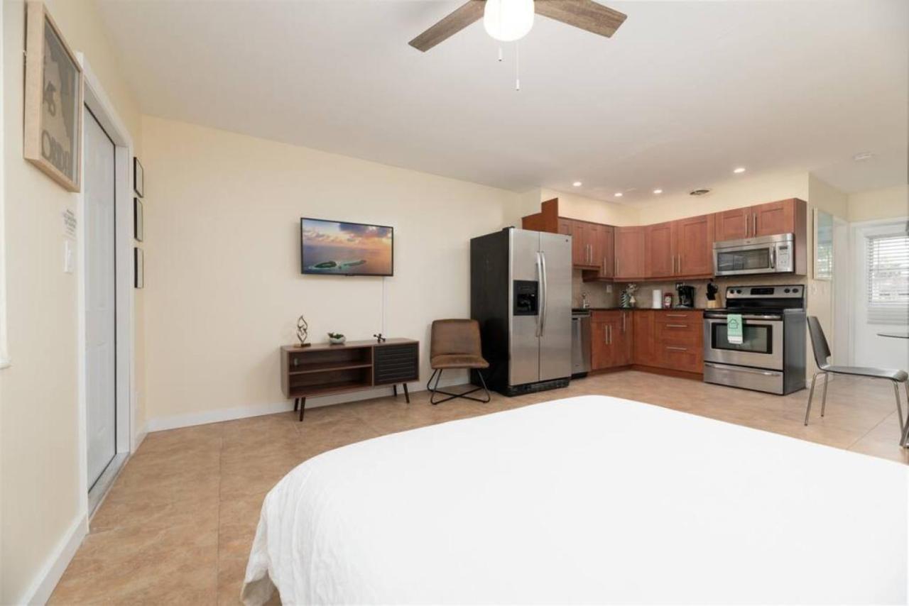 Just Off Wilton Drive Apt 7 Fort Lauderdale Extérieur photo