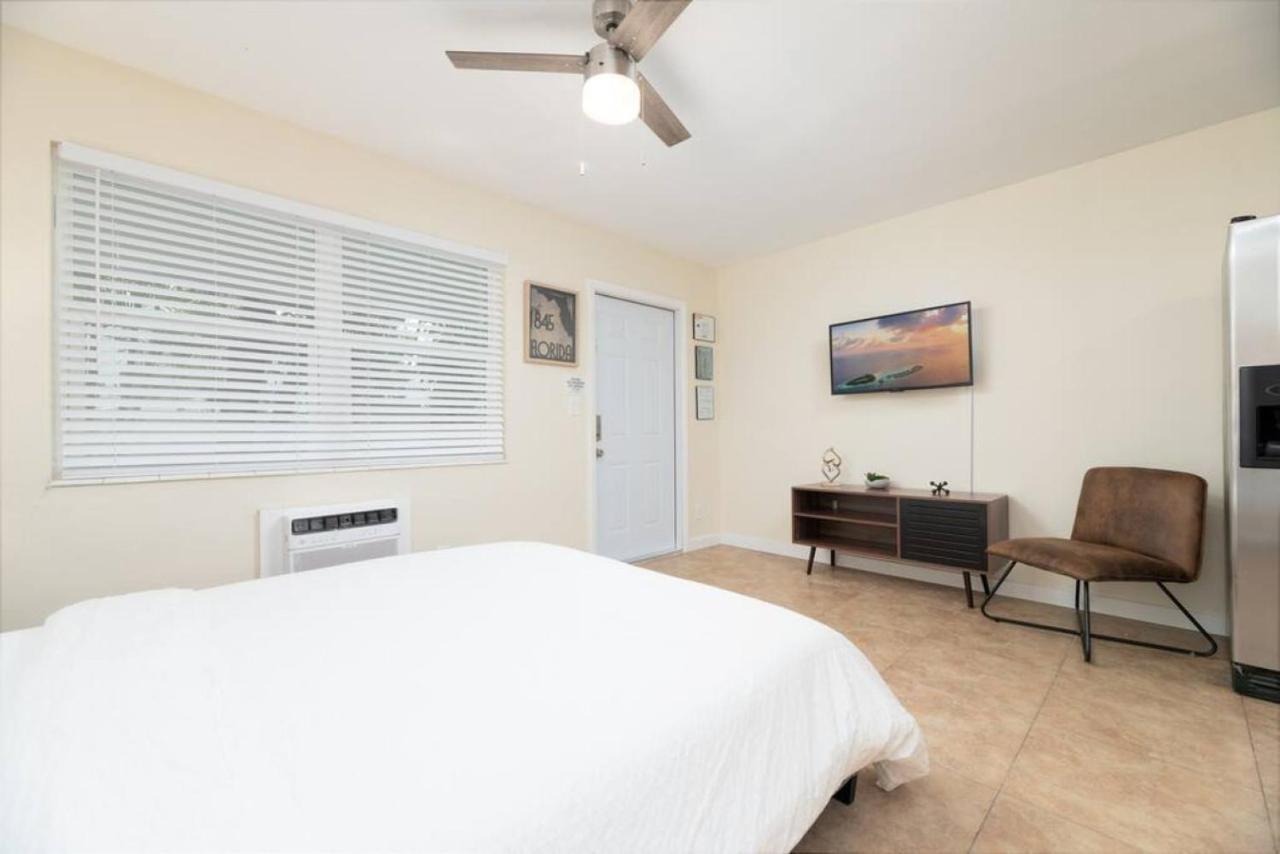 Just Off Wilton Drive Apt 7 Fort Lauderdale Extérieur photo